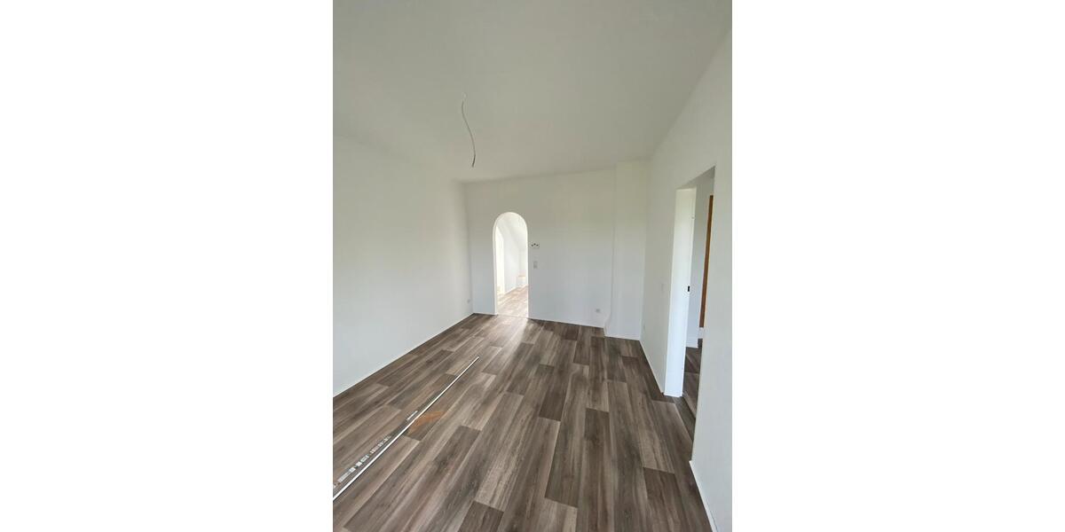 Dachgeschoßwohnung Hattingen Blankenstein - 3 Zimmer, 60 m&sup2;, 500&euro; | Angebot:26551768