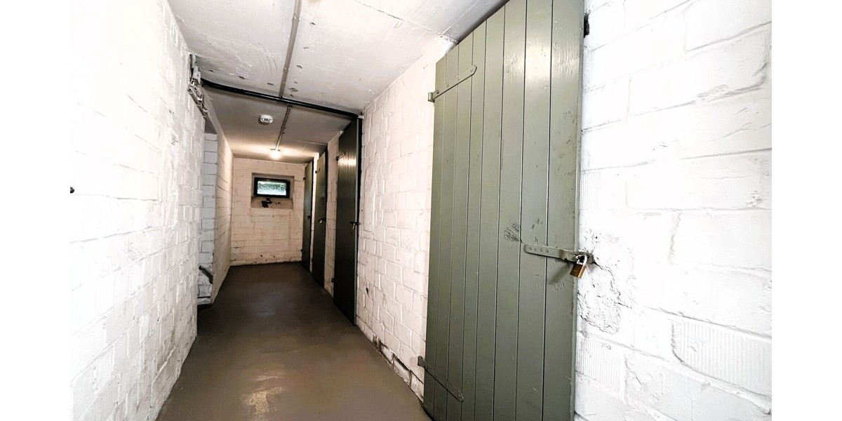 Familien aufgepasst! Geräumige 6-Zimmer-Etagenwohnung mit 2 Bädern & 2 Balkonen am Dortmund Hafen - Etagenwohnung Dortmund Innenstadt Nord | Angebot:15649683