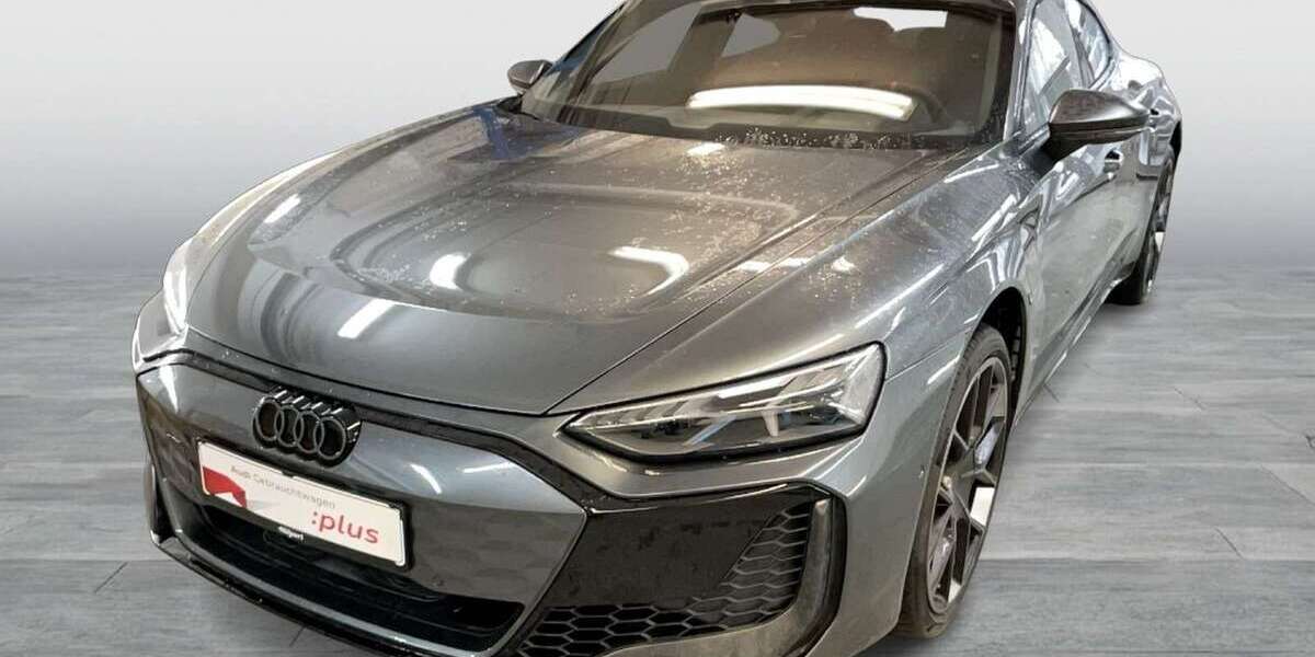 Audi RS e-tron GT 7.302 km 121.511 &euro; Dortmund 44143