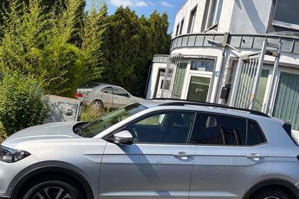VW T-Cross 95.000 km 13.900 &euro; Essen 45326