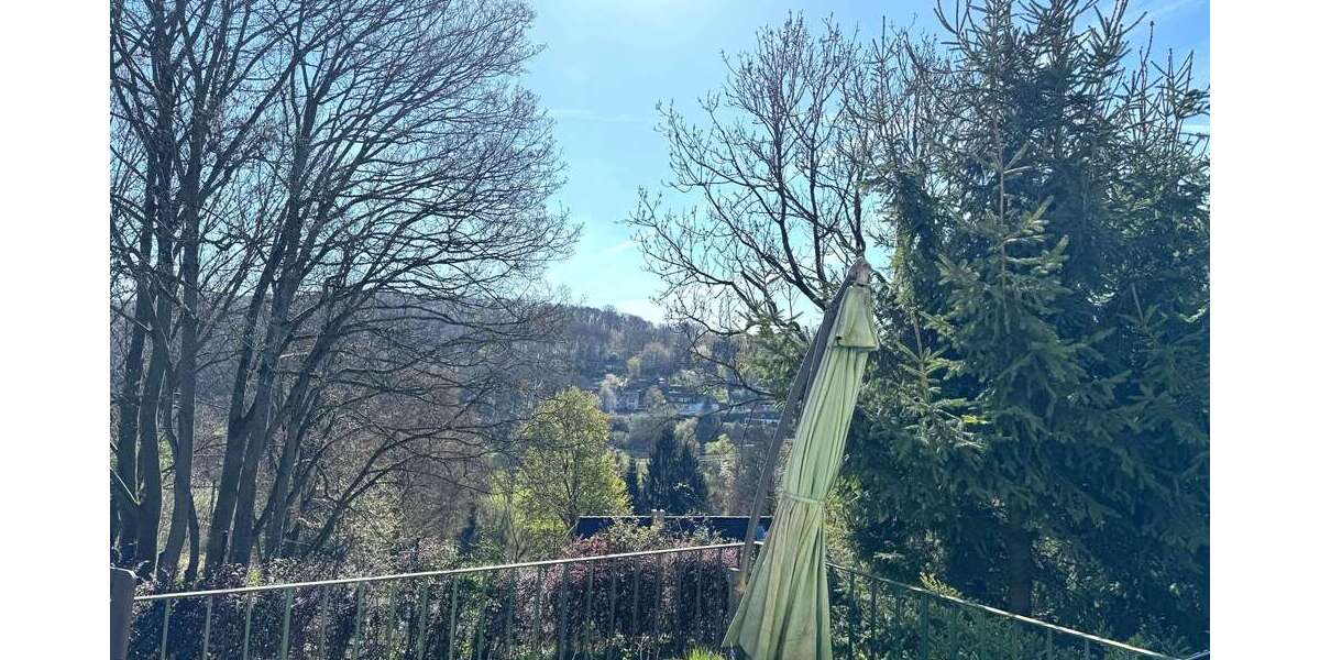 Einfamilienhaus Hattingen - 6 Zimmer, 233 m&sup2;, 695.000&euro; | Angebot:25237805