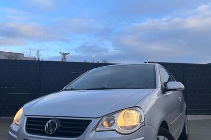 VW Polo 43.000 km 3.599 &euro; Essen 45359