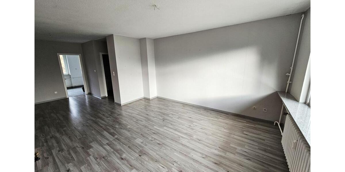 Etagenwohnung Bochum Altenbochum - 3 Zimmer, 80 m&sup2;, 670&euro; | Angebot:25974802
