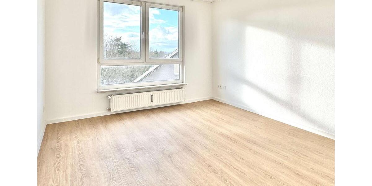 Dachgeschoßwohnung Witten Annen - 3 Zimmer, 63 m&sup2;, 690&euro; | Angebot:19356327