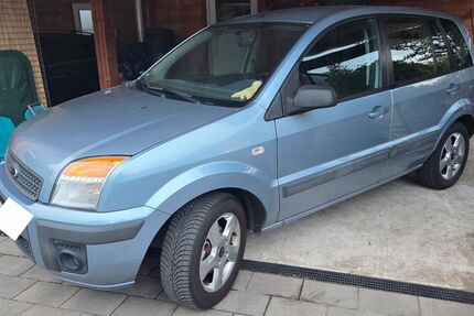 Ford Fusion 81.000 km 2.500 &euro; Bottrop 46236