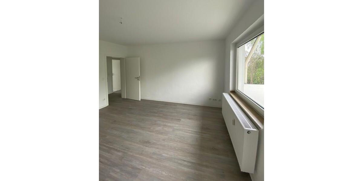 Erdgeschoßwohnung Essen Stadtbezirk VI - 2.5 Zimmer, 63 m&sup2;, 629&euro; | Angebot:26694869