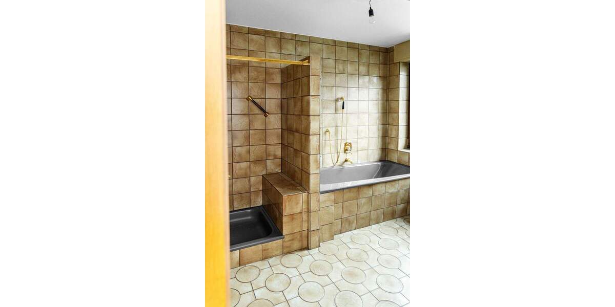 Einfamilienhaus Bottrop / Fuhlenbrock Fuhlenbrock - 1 Zimmer, 268 m&sup2;, 659.000&euro; | Angebot:25747055