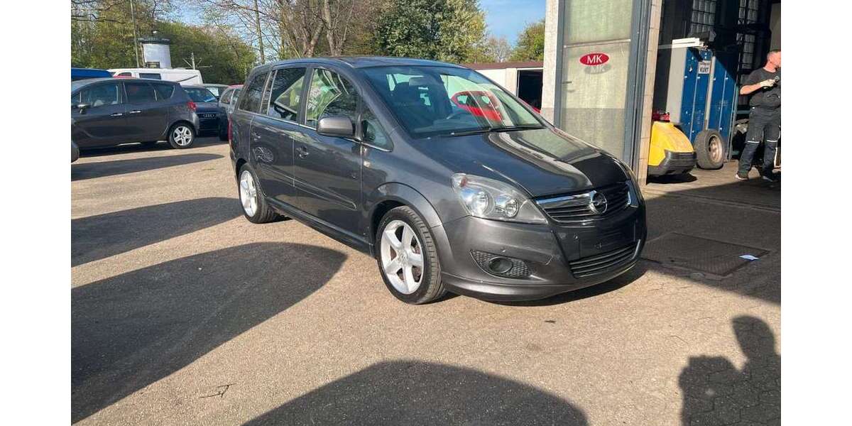 Opel Zafira 123.000 km 5.980 &euro; Essen 45141