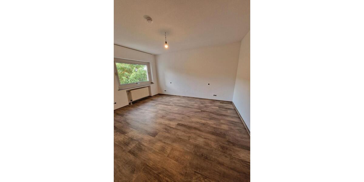 Etagenwohnung Castrop-Rauxel Becklem - 2.5 Zimmer, 69 m&sup2;, 580&euro; | Angebot:25943422