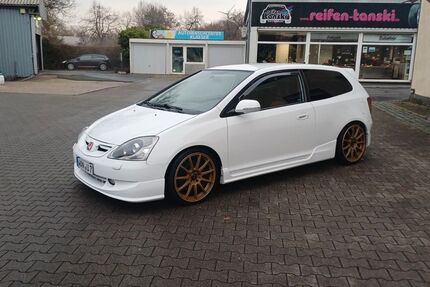 Honda Civic 238.000 km 13.599 &euro; Herne 44653