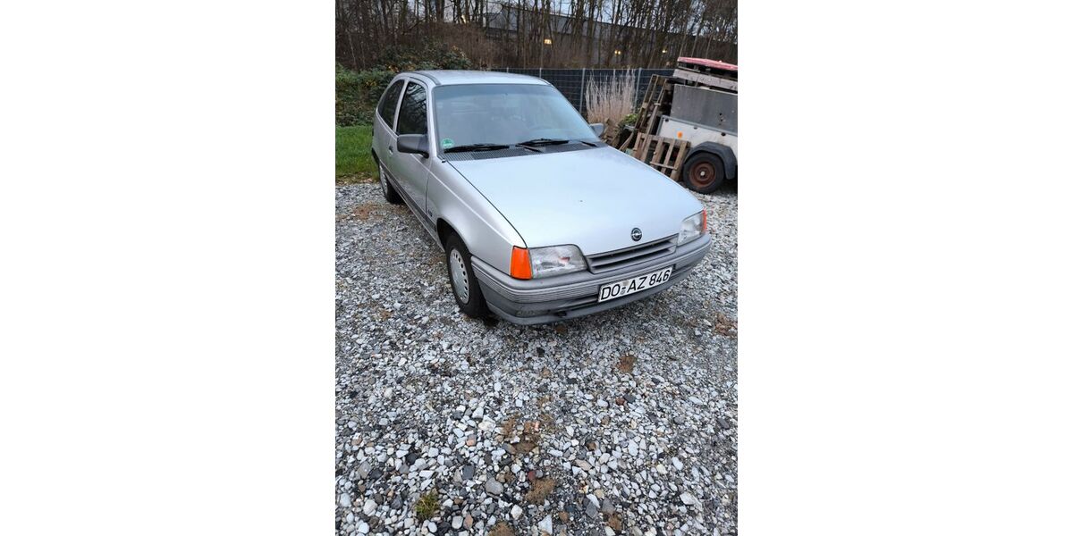 Opel Kadett 102.864 km 1.200 &euro; Werne 59368