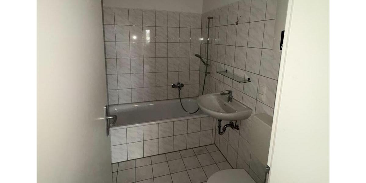 Erdgeschoßwohnung Gelsenkirchen Gelsenkirchen-Nord - 2 Zimmer, 58 m&sup2;, 389&euro; | Angebot:23643776