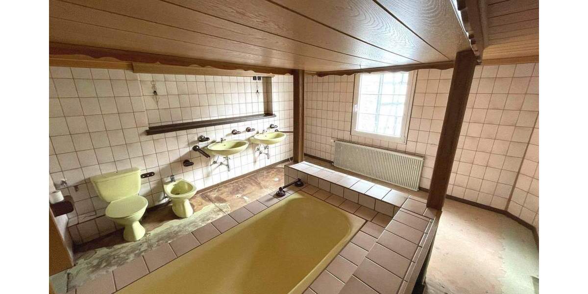 Mehrfamilienhaus, Wohnhaus Sprockhövel Niedersprockhövel - 5 Zimmer, 135 m&sup2;, 298.500&euro; | Angebot:25770860