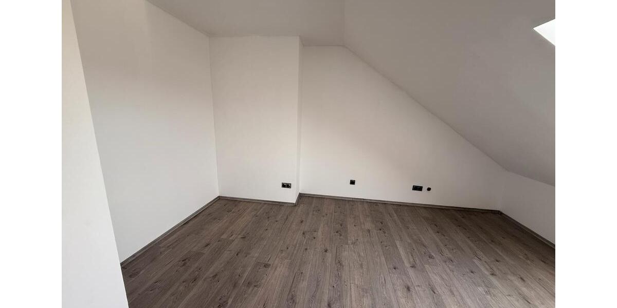 Dachgeschoßwohnung Bochum Werne - 2 Zimmer, 75 m&sup2;, 750&euro; | Angebot:26408151