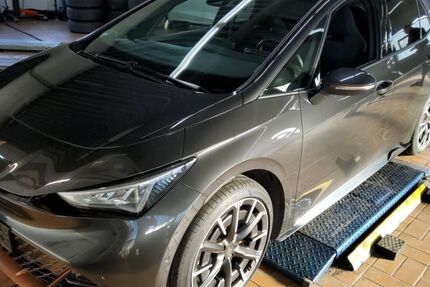 Cupra Born 49.413 km 29.845 &euro; Hagen 58091