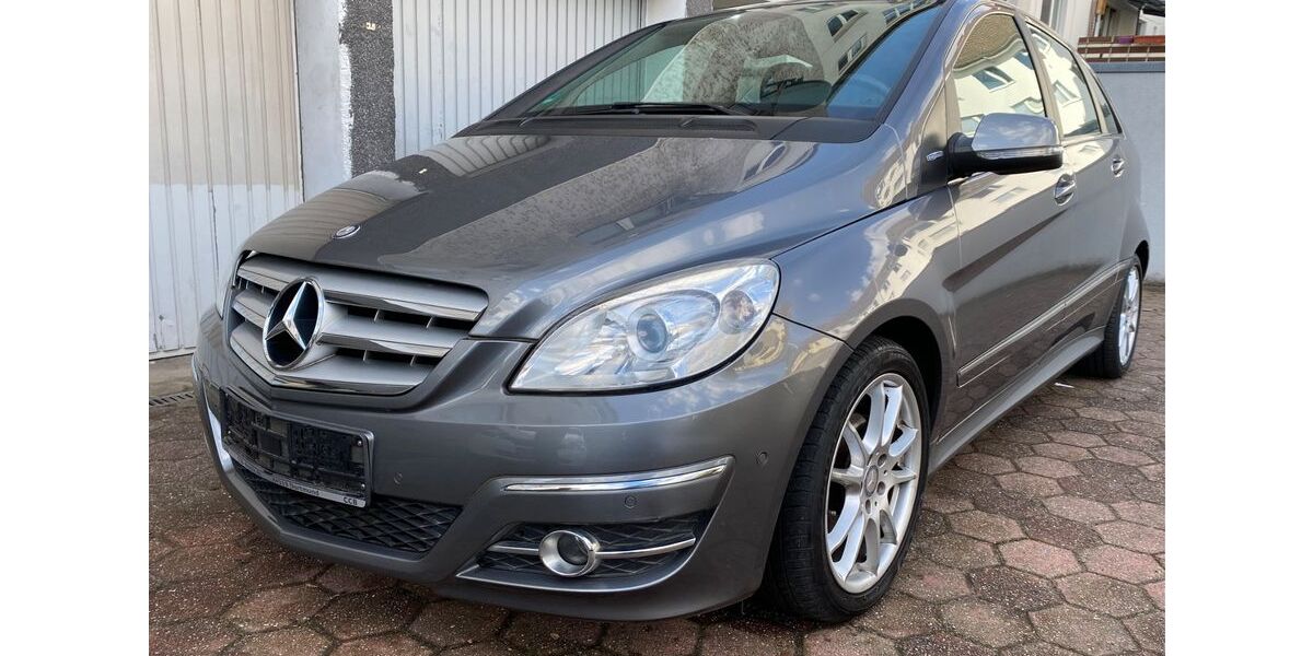 Mercedes-Benz B 180 169.895 km 3.990 &euro; Dortmund 44147