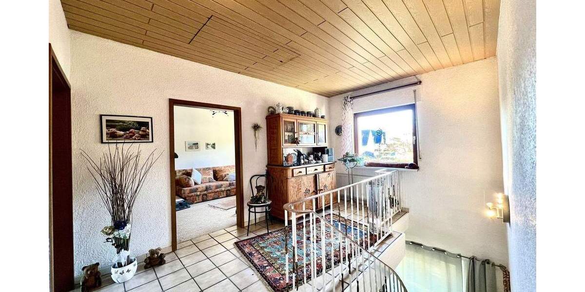 Reihenmittelhaus Sprockhövel Hiddinghausen - 4 Zimmer, 140 m&sup2;, 374.000&euro; | Angebot:25731005