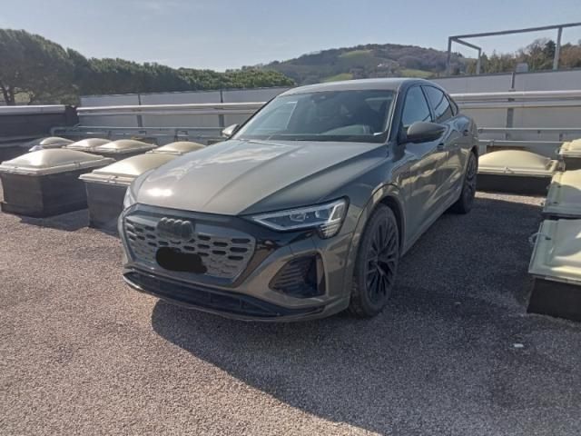 Audi Q8 e-tron 14.741 km 64.640 &euro; Hagen 58091