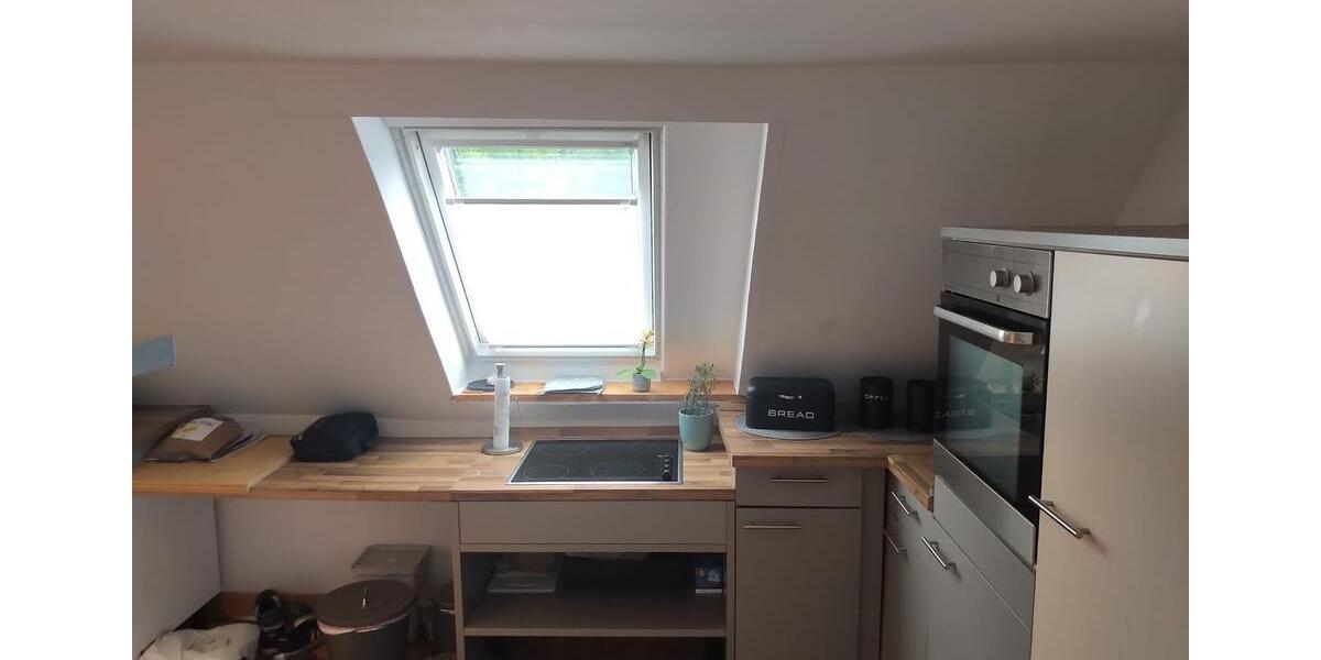 Dachgeschoßwohnung Dortmund Aplerbeck - 1 Zimmer, 28 m&sup2;, 390&euro; | Angebot:25975017