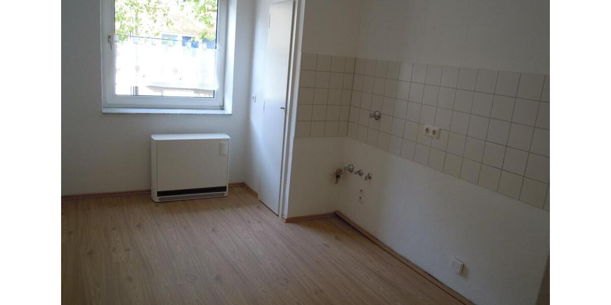Erdgeschoßwohnung Gelsenkirchen Gelsenkirchen-Mitte - 2 Zimmer, 55 m&sup2;, 415&euro; | Angebot:26585321