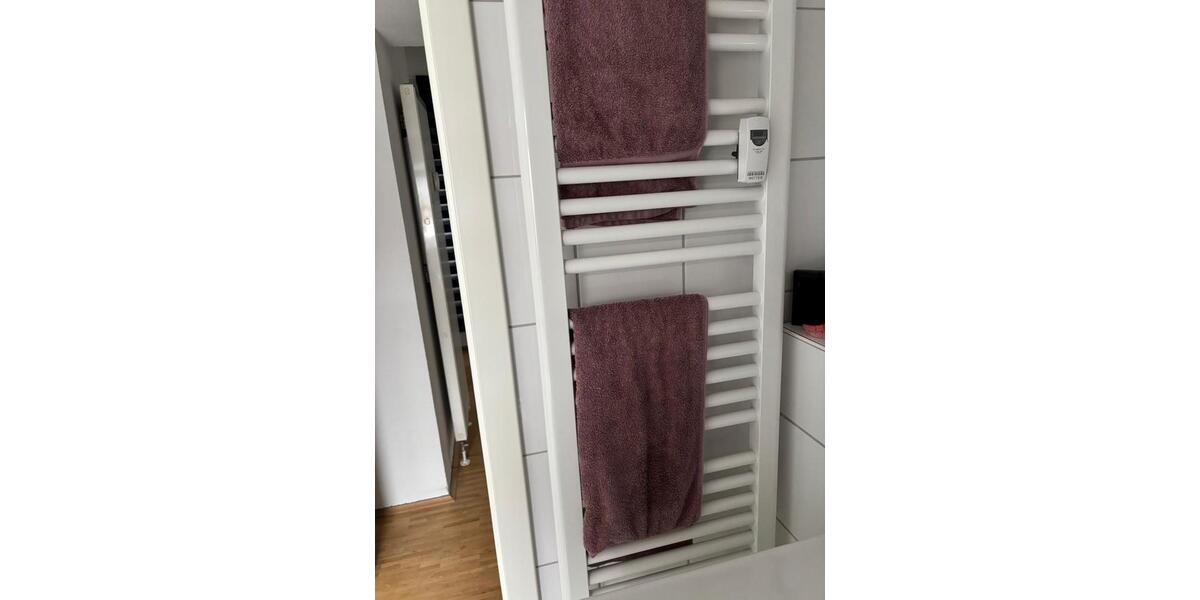 Dachgeschoßwohnung Essen Stadtbezirk IV - 3 Zimmer, 81 m&sup2;, 830&euro; | Angebot:26019126