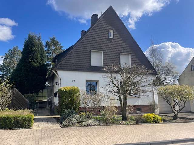 Einfamilienhaus Castrop-Rauxel Rauxel - 8 Zimmer, 170 m&sup2;, 489.000&euro; | Angebot:26039228