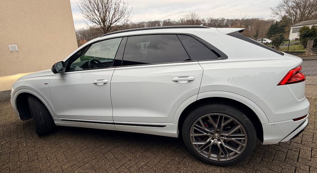 Audi Q8 31.000 km 84.900 &euro; Hagen 58099