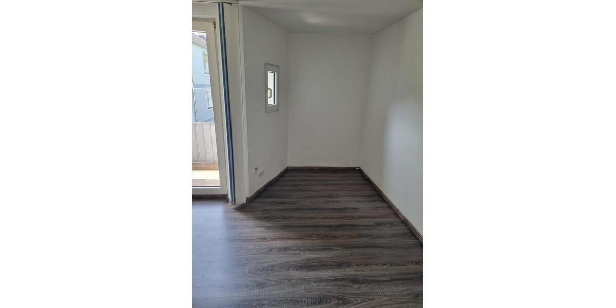 Etagenwohnung Bergkamen - 4 Zimmer, 73 m&sup2;, 639&euro; | Angebot:25990269