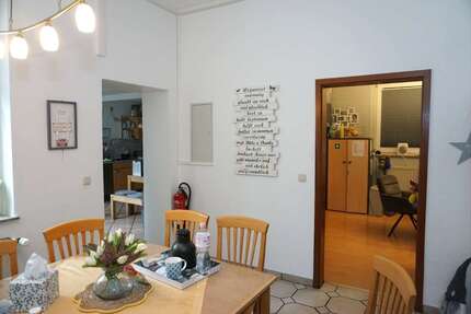 Wohnung Essen Stadtbezirk III - 13 Zimmer, 252 m&sup2;, 369.950&euro; | Angebot:26204007