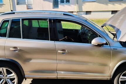 VW Tiguan 106.500 km 14.400 &euro; Essen 45356