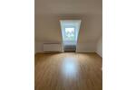 Dachgeschoßwohnung Castrop-Rauxel Becklem - 3.5 Zimmer, 80 m&sup2;, 680&euro; | Angebot:26268770